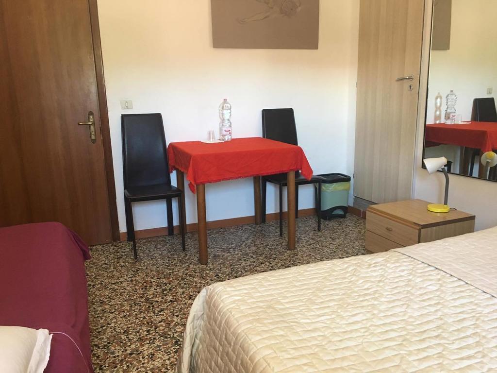 Casa Ale Panzió Municipalità di Municipalità di Marghera Kültér fotó